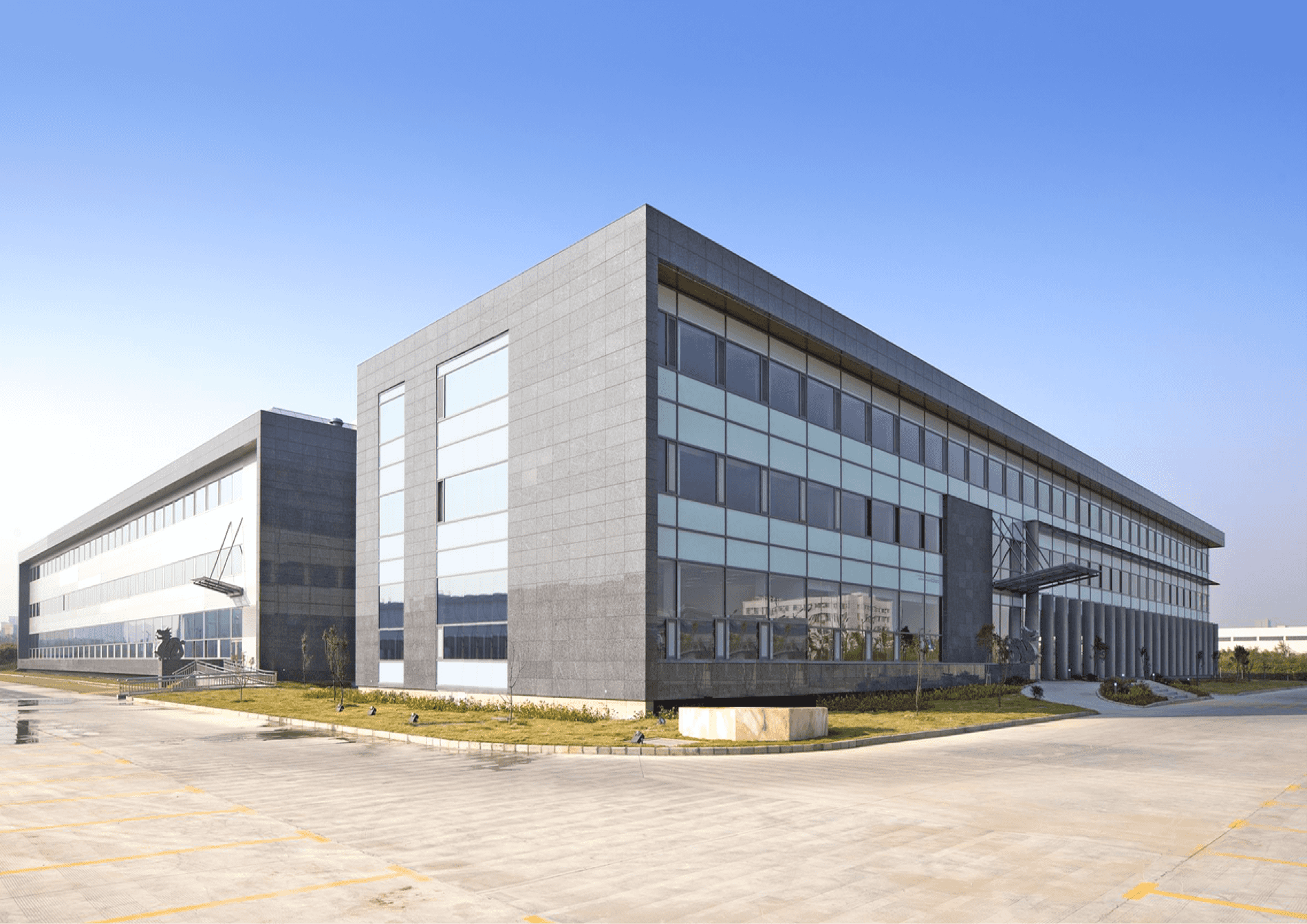 Industrial manufacturing facility associated with the InduMRO supply network
